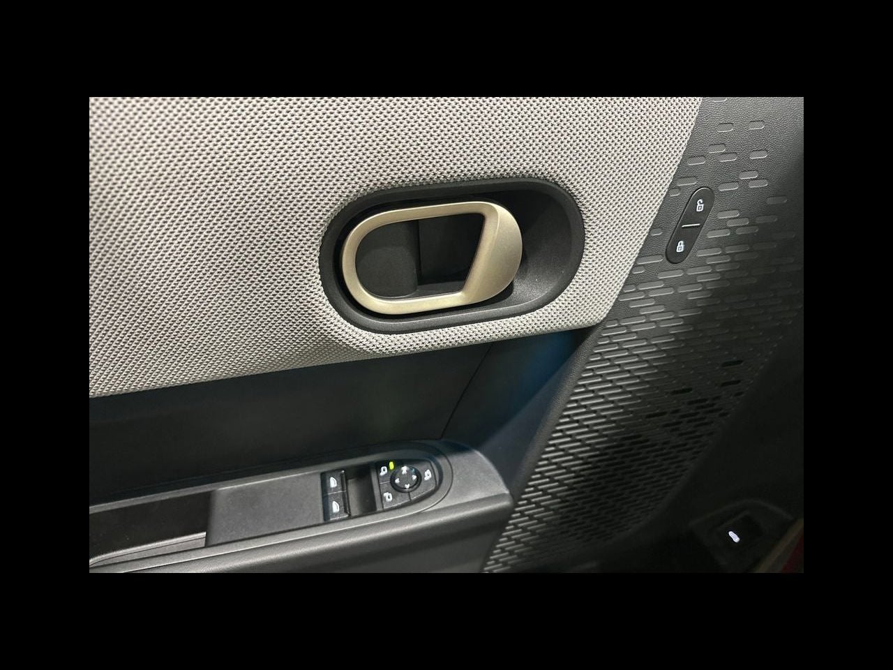 2026 MINI 2 DOOR ICONIC