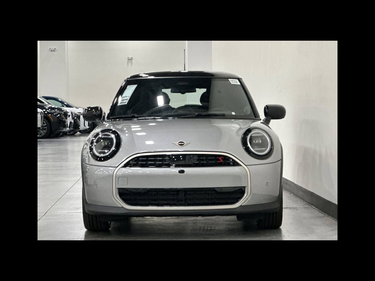2026 MINI 2 DOOR ICONIC