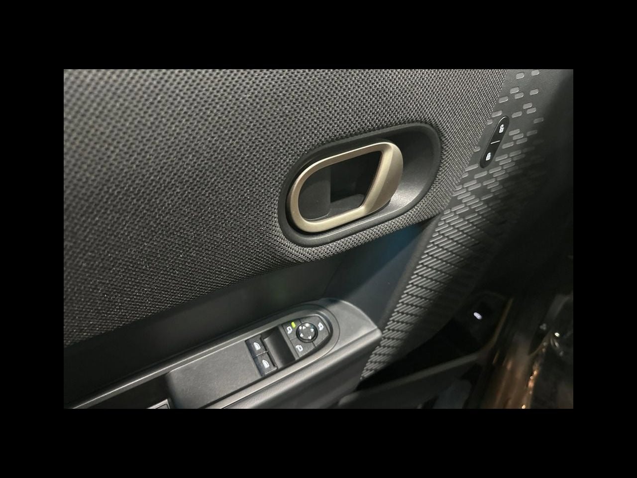 2026 MINI 2 DOOR ICONIC