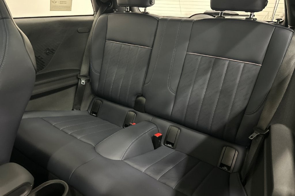 2025 MINI HARDTOP 2 DOOR Iconic