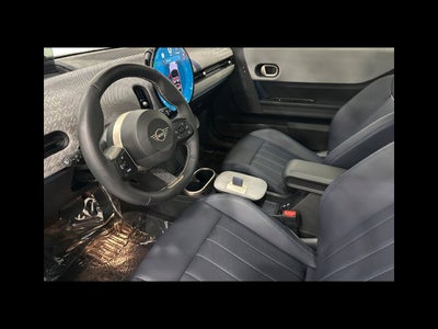 2025 MINI HARDTOP 2 DOOR Iconic