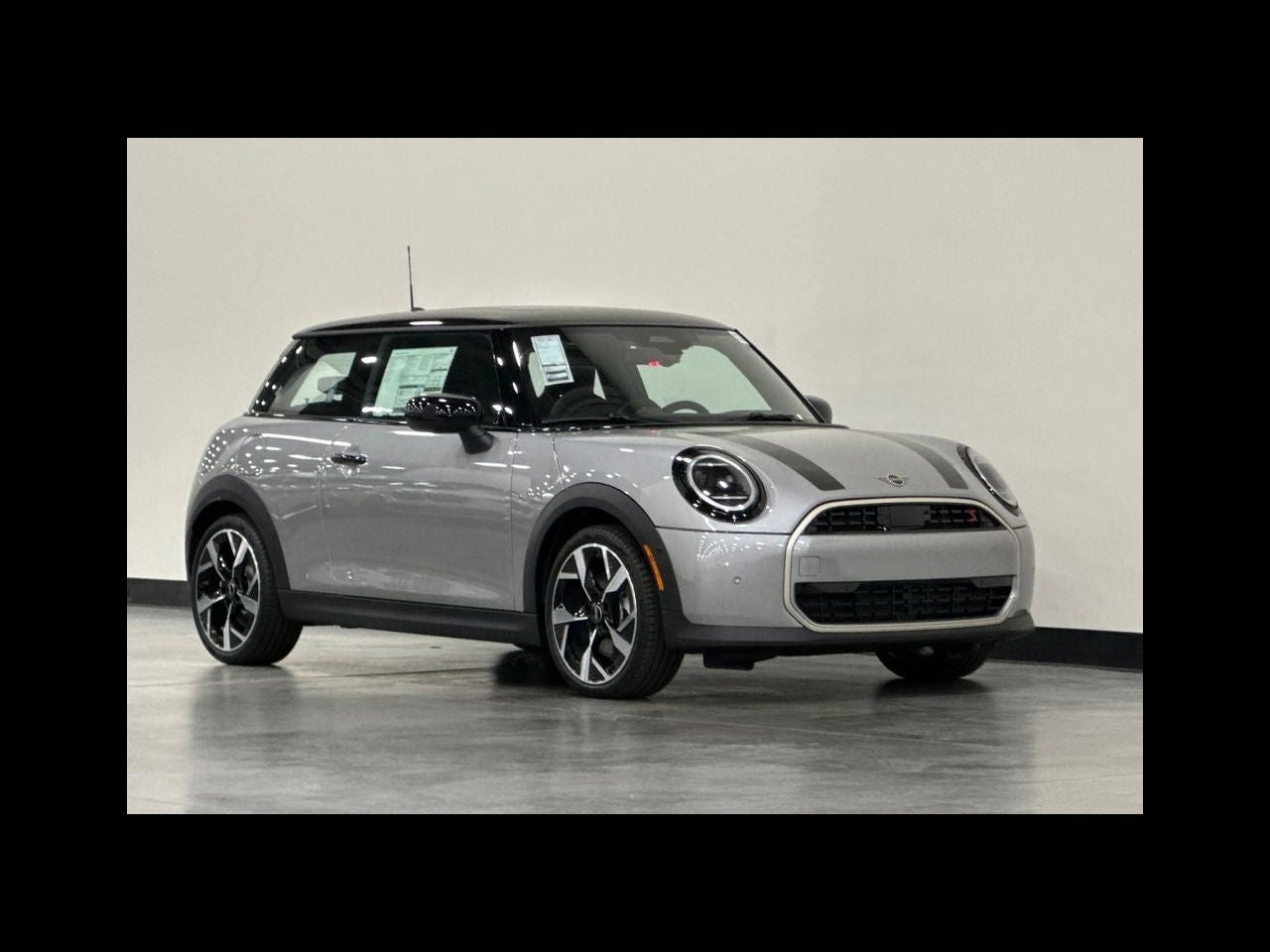 2026 MINI 2 DOOR SIGNATURE PLUS