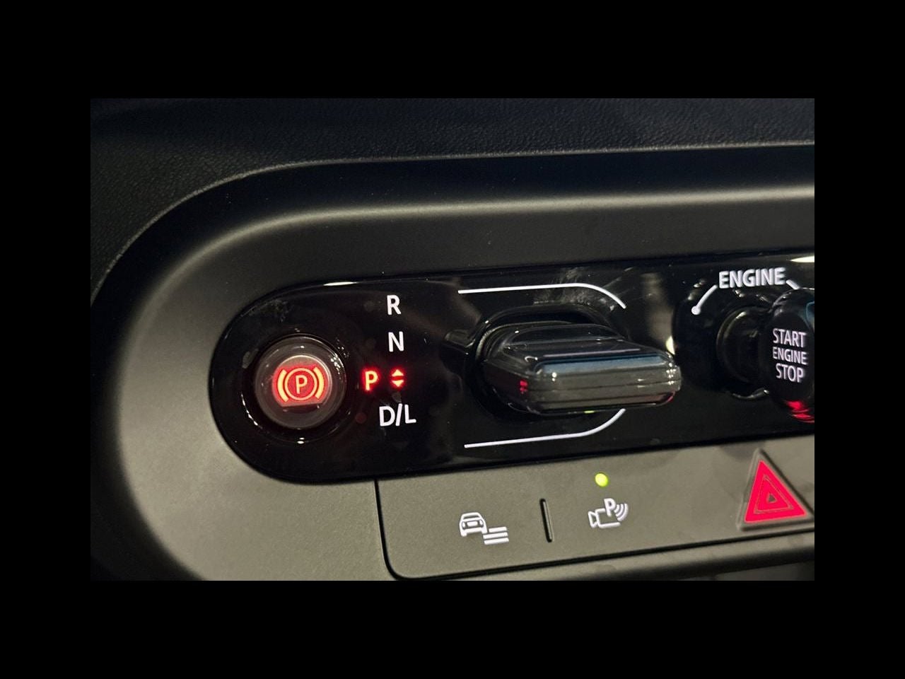 2026 MINI 2 DOOR ICONIC