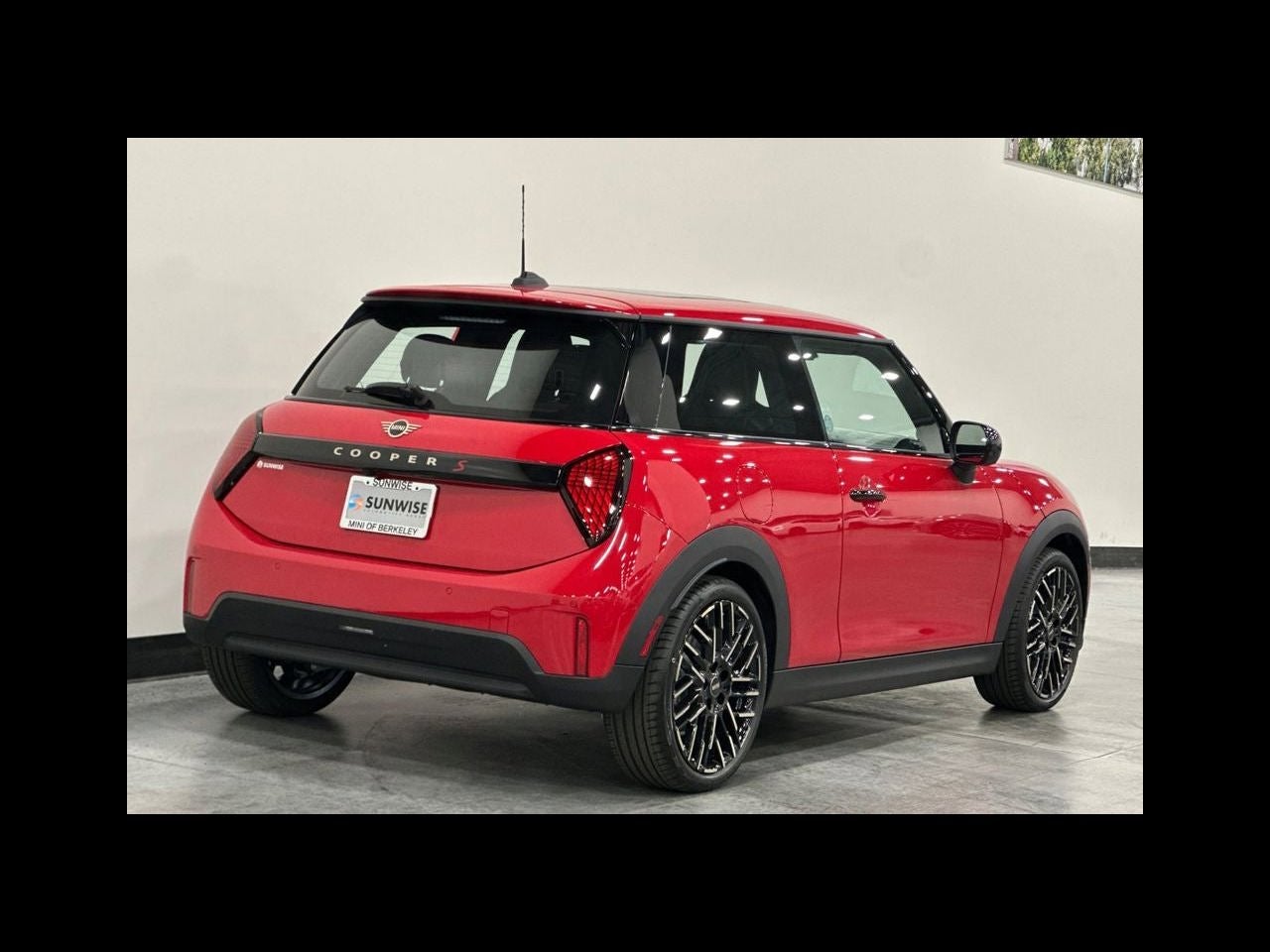 2026 MINI 2 DOOR ICONIC