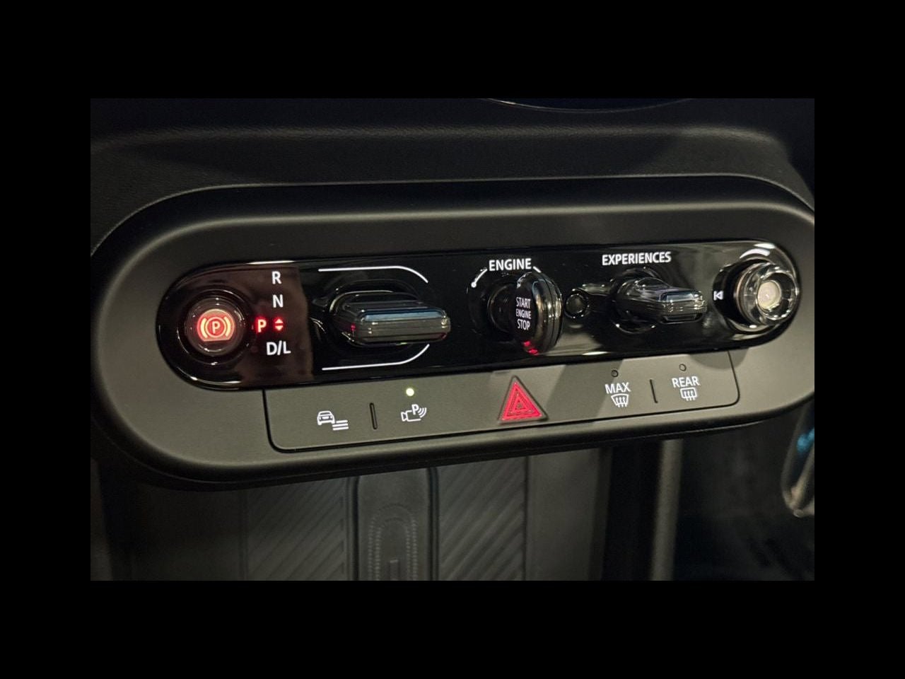 2026 MINI 2 DOOR SIGNATURE PLUS