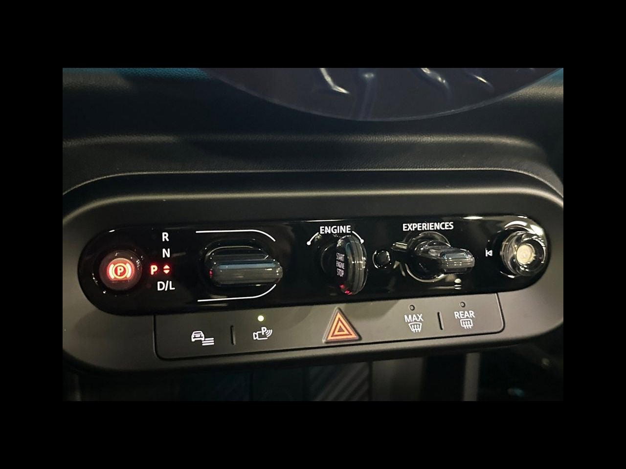 2026 MINI 2 DOOR ICONIC