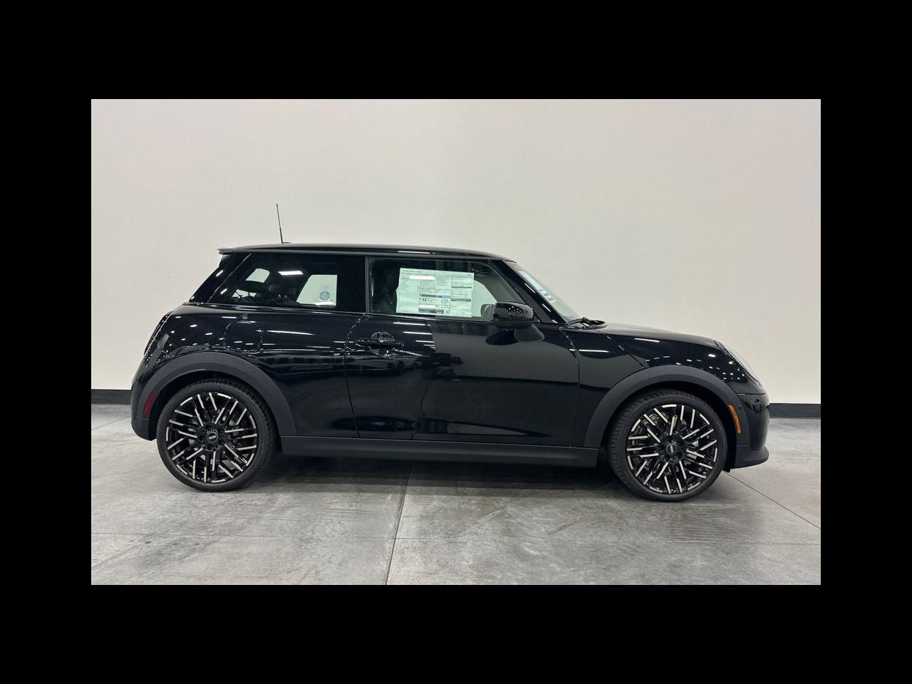 2026 MINI 2 DOOR ICONIC