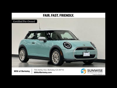2025 MINI HARDTOP 2 DOOR Iconic