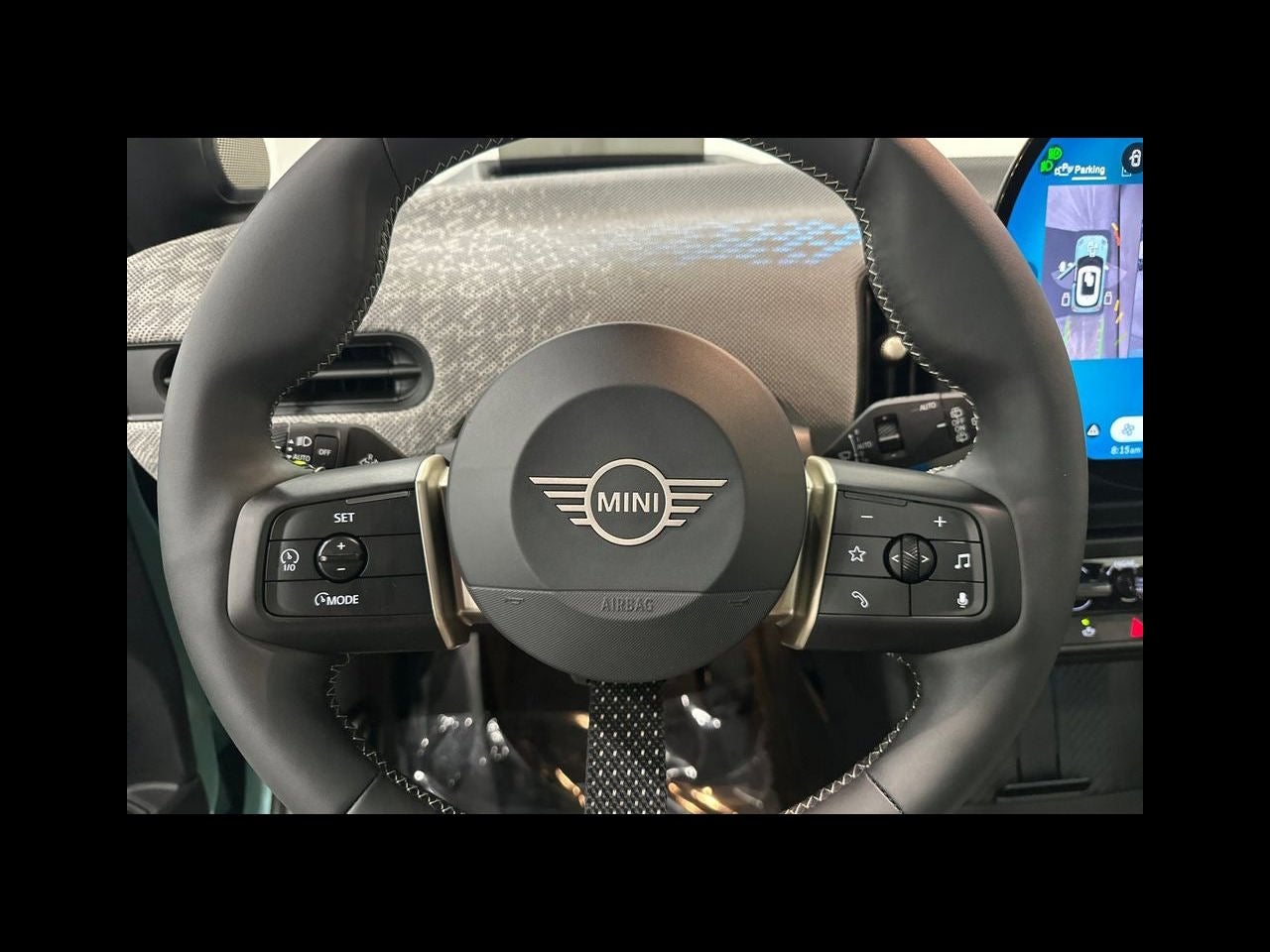 2025 MINI HARDTOP 2 DOOR Iconic