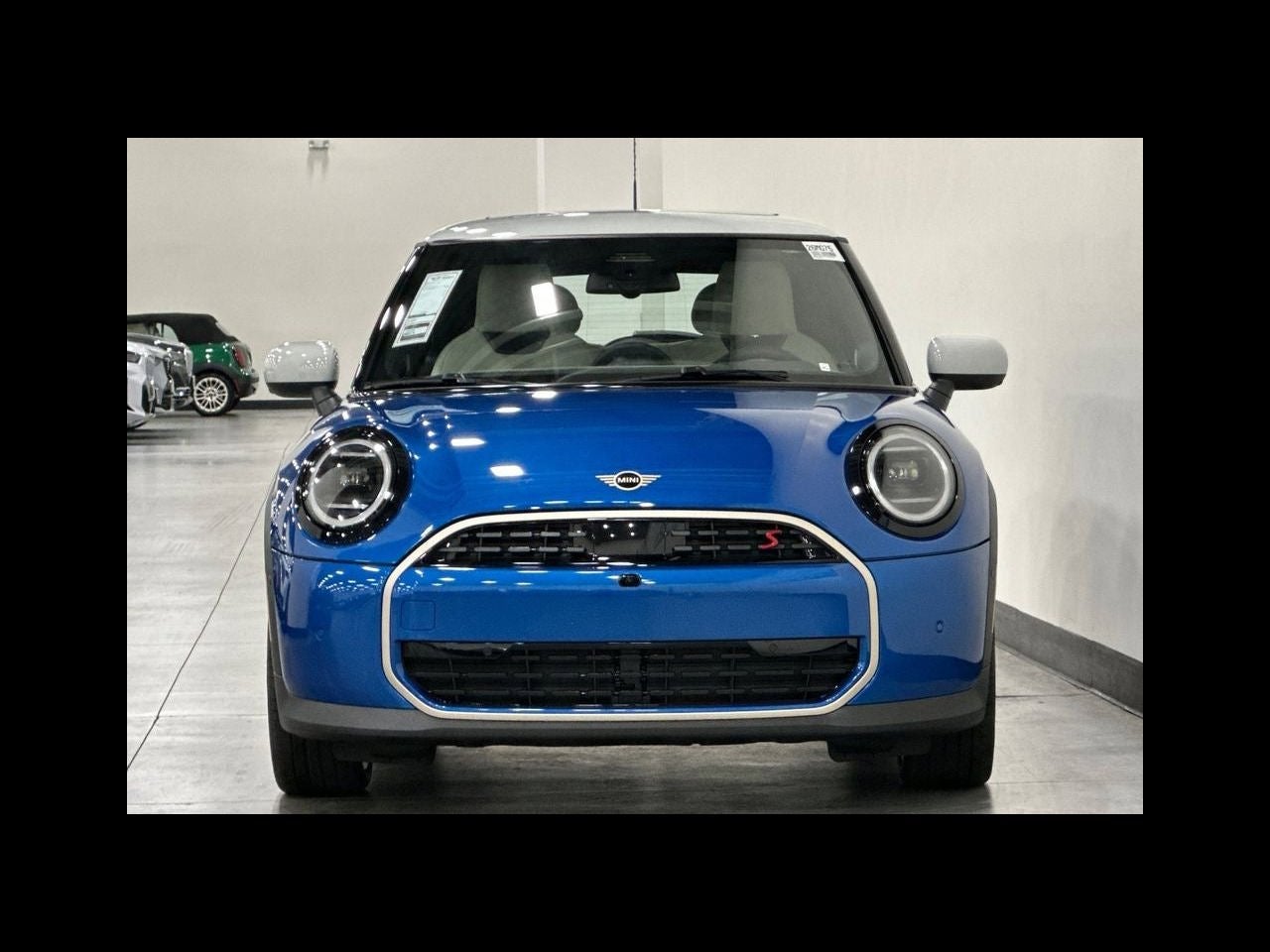 2026 MINI 2 DOOR ICONIC