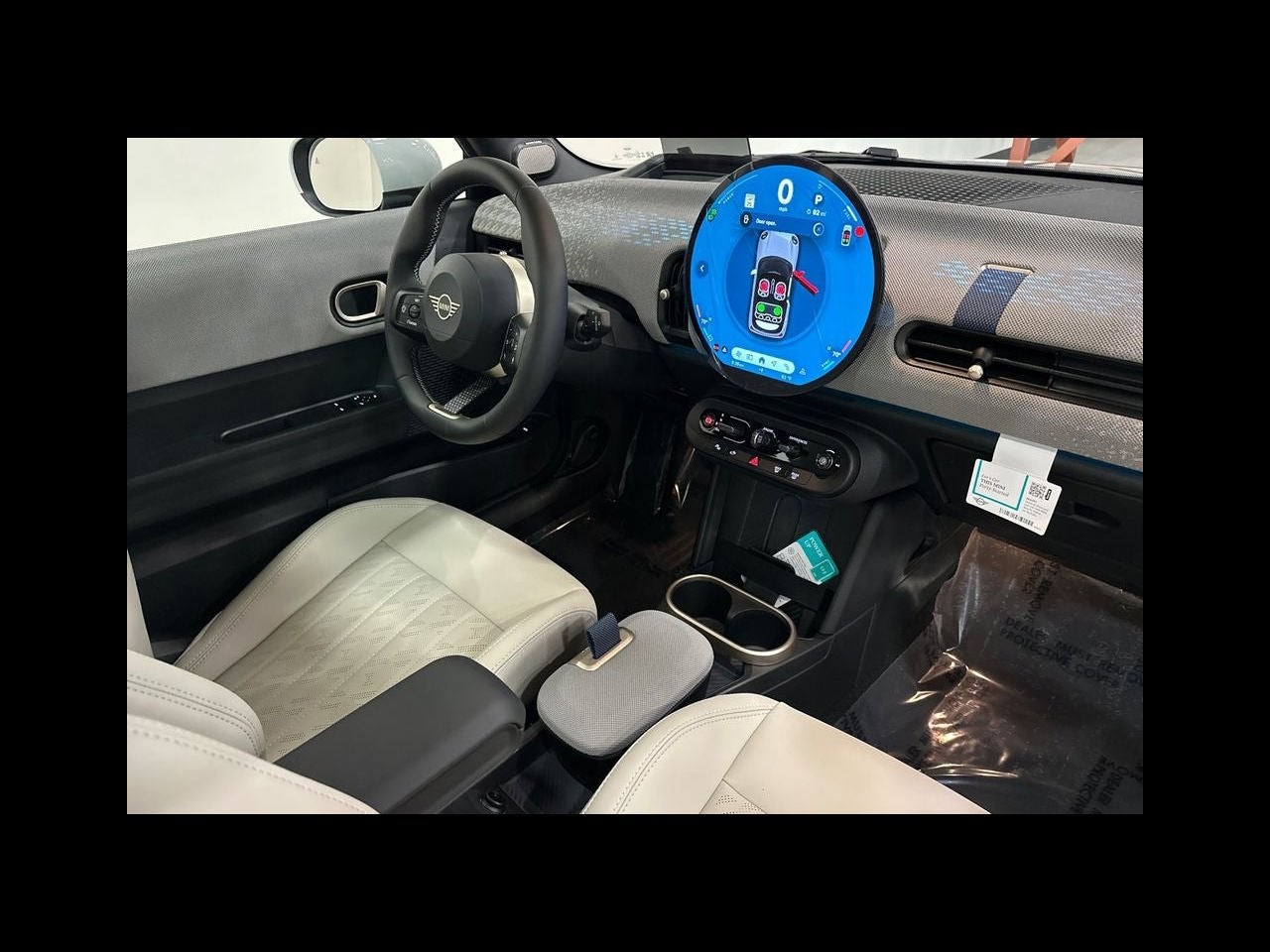 2026 MINI 2 DOOR ICONIC