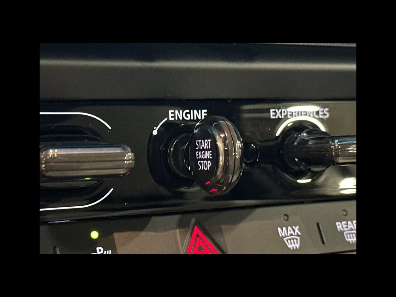 2026 MINI 2 DOOR ICONIC