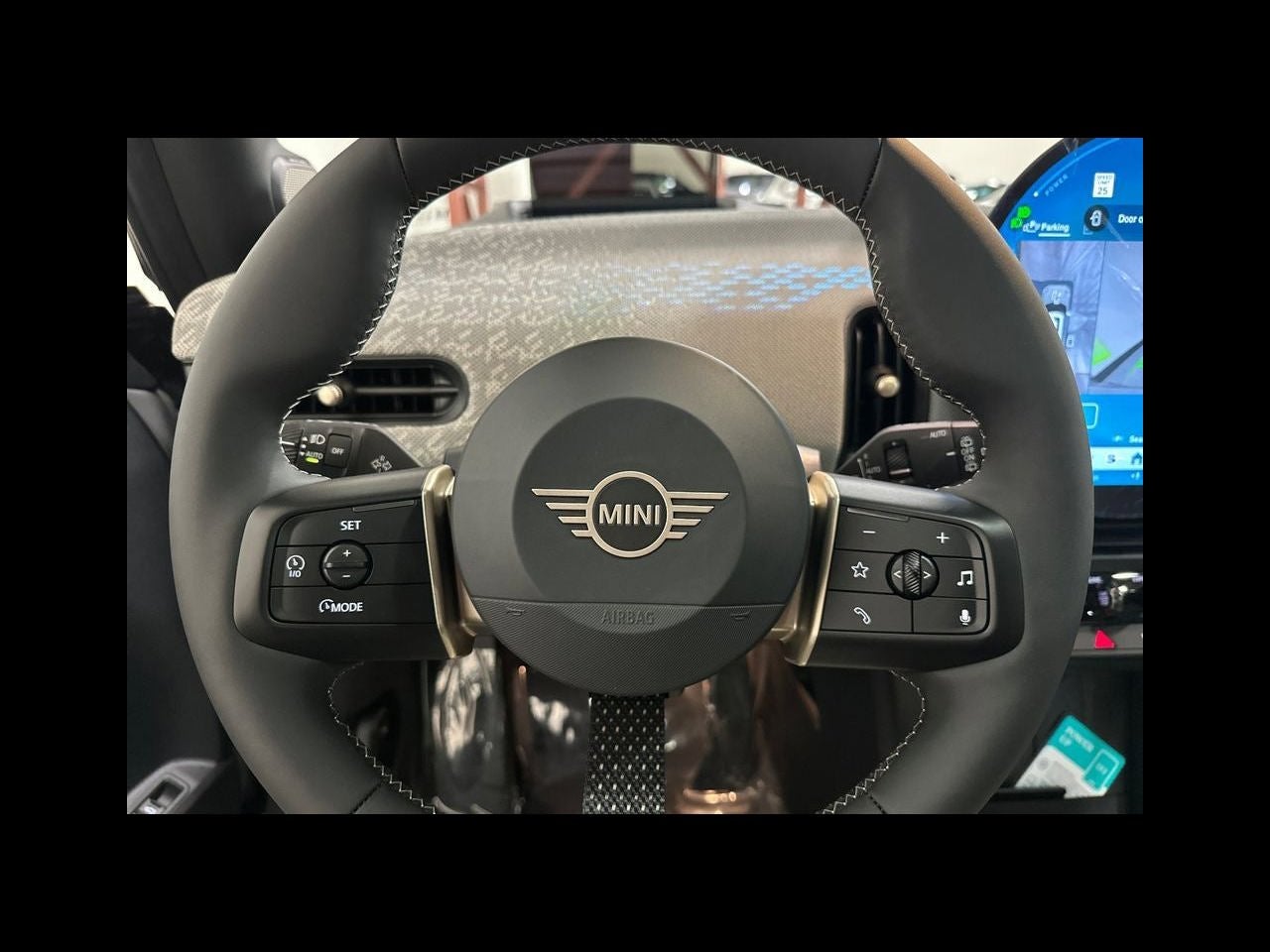 2026 MINI 2 DOOR ICONIC