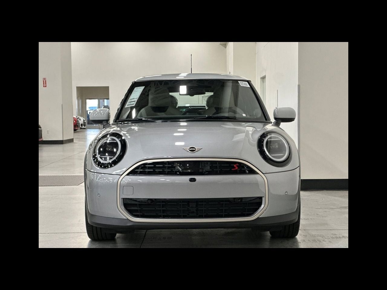 2026 MINI 2 DOOR ICONIC
