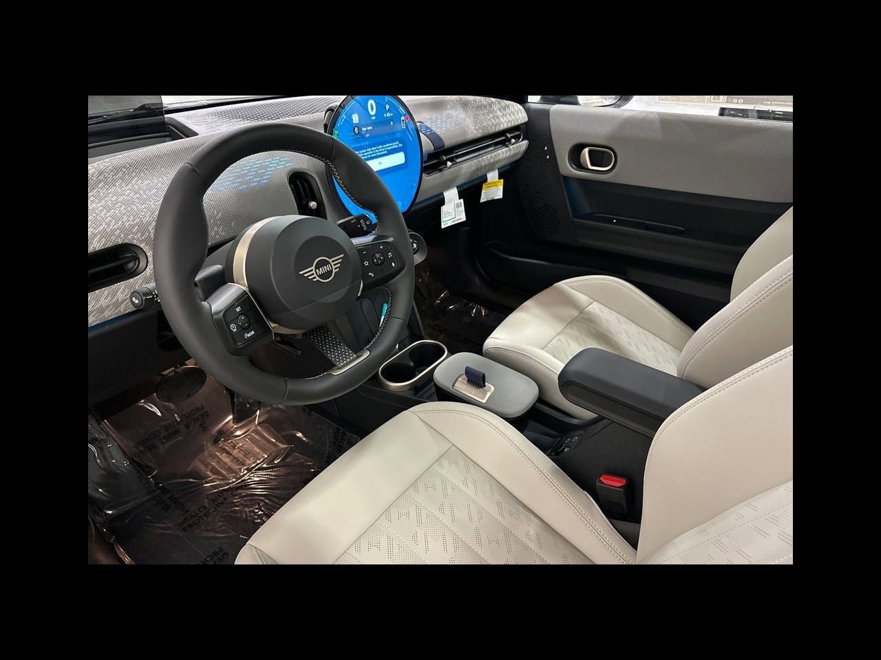 2026 MINI 2 DOOR ICONIC