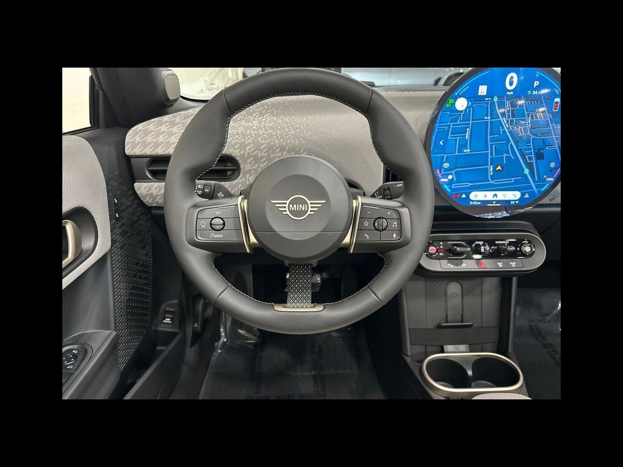2026 MINI CONVERTIBLE ICONIC