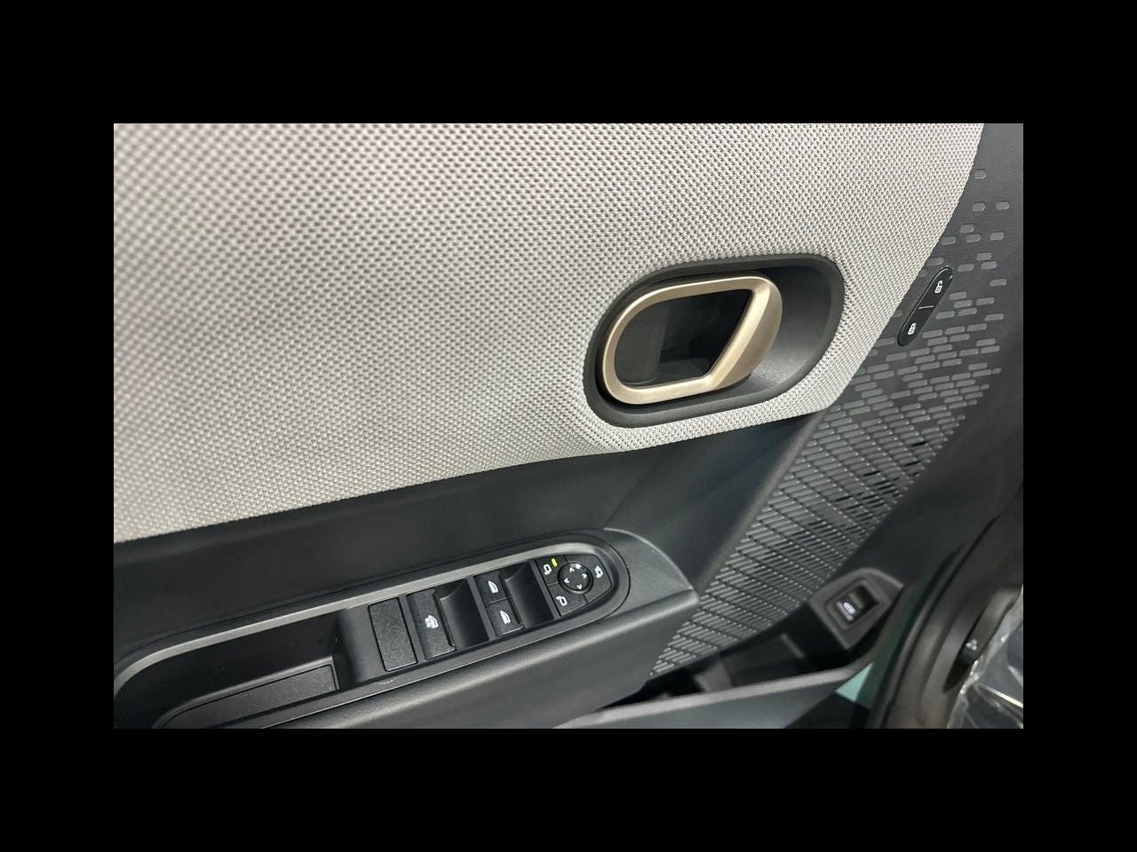 2026 MINI CONVERTIBLE ICONIC