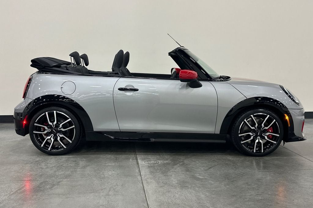 2025 MINI John Cooper Works Iconic