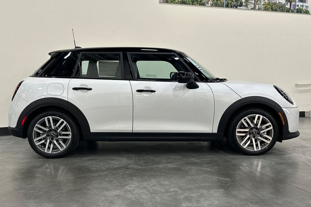 2026 MINI Cooper Cooper