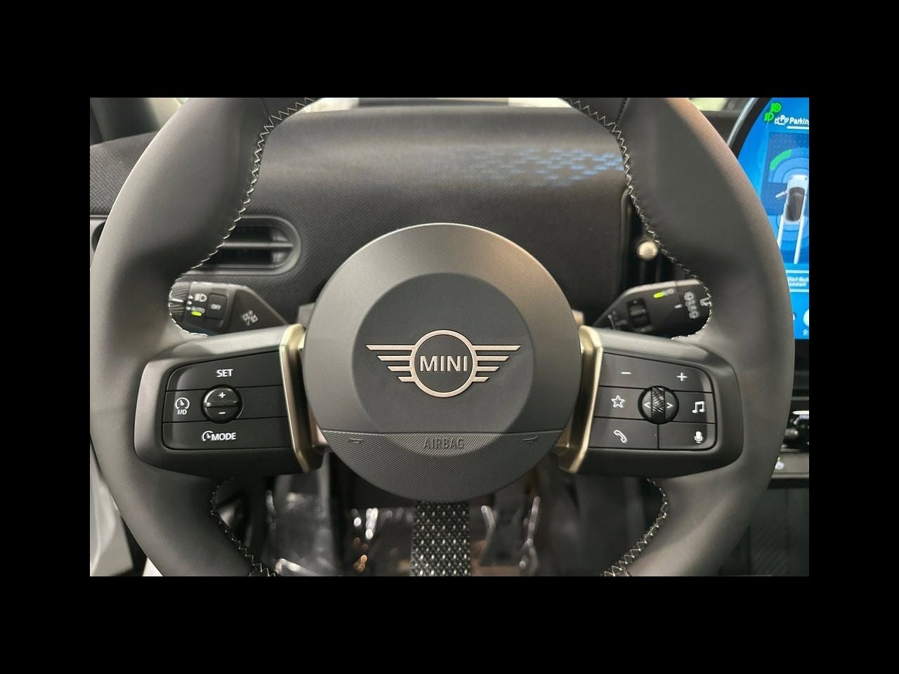 2026 MINI 4 DOOR SIGNATURE PLUS