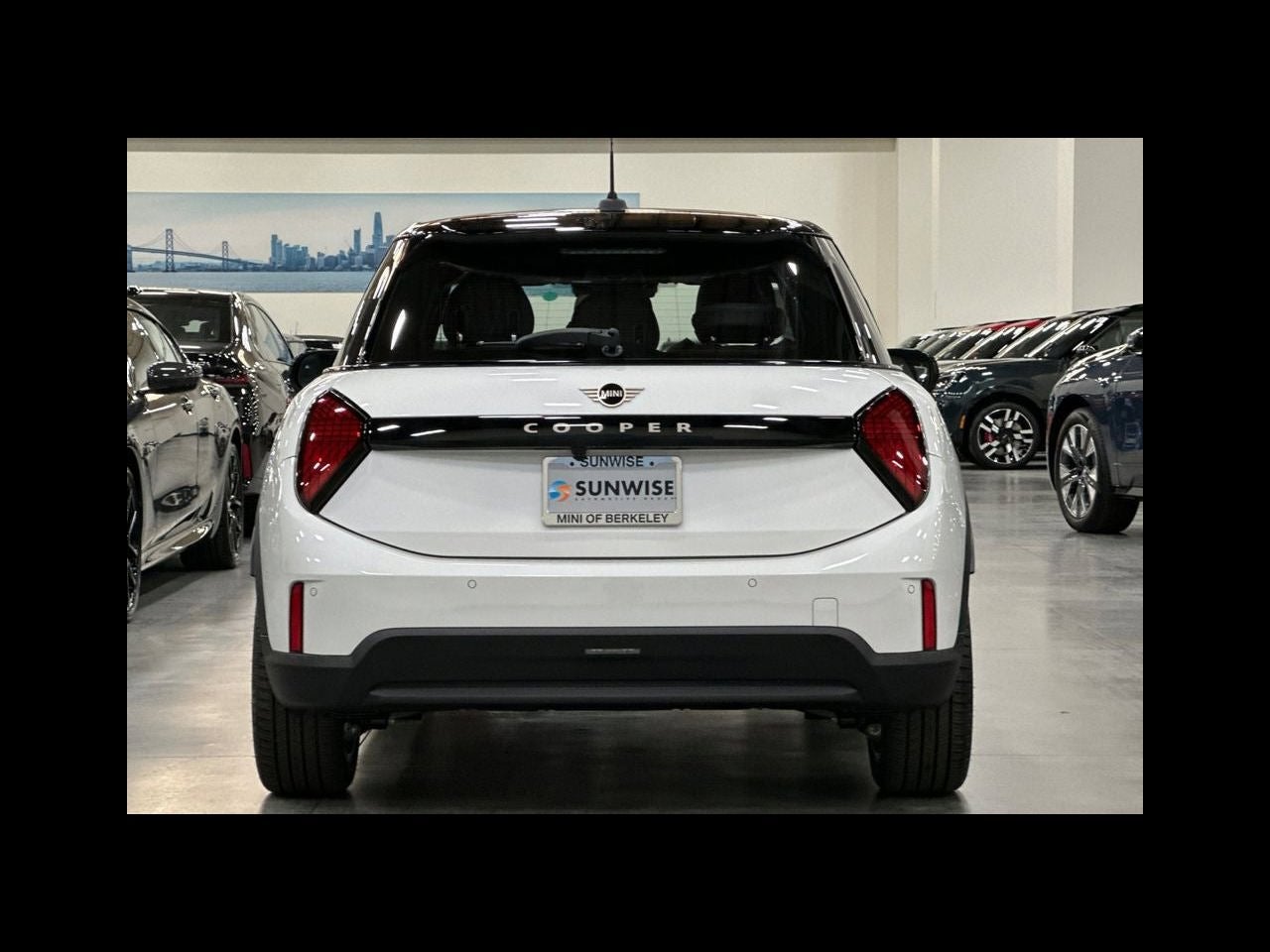 2026 MINI 4 DOOR SIGNATURE PLUS