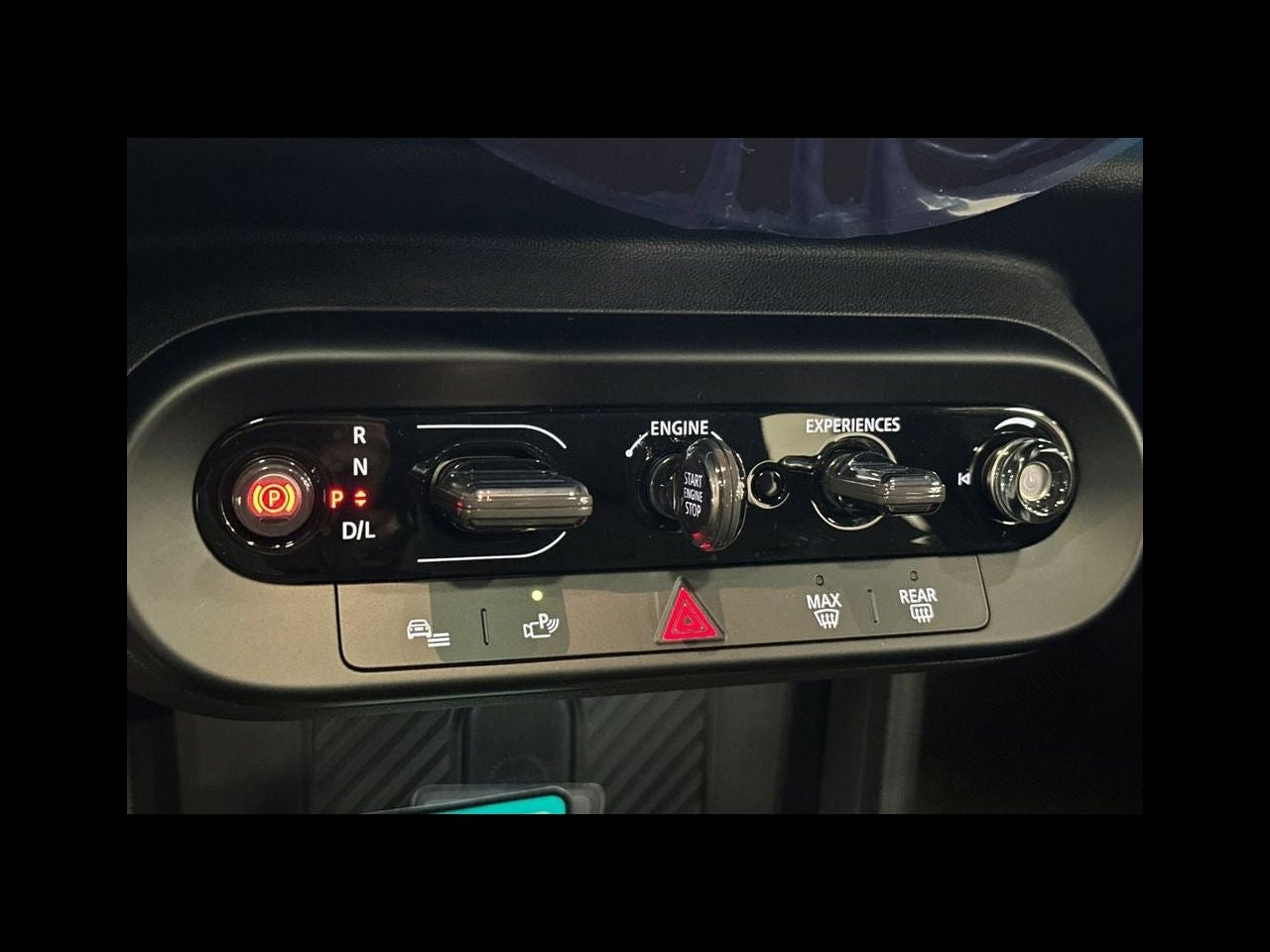 2026 MINI 4 DOOR SIGNATURE PLUS