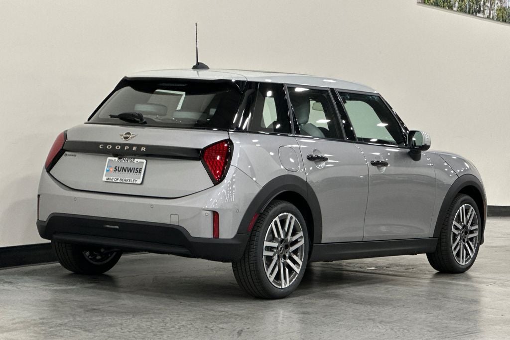 2026 MINI Cooper Cooper