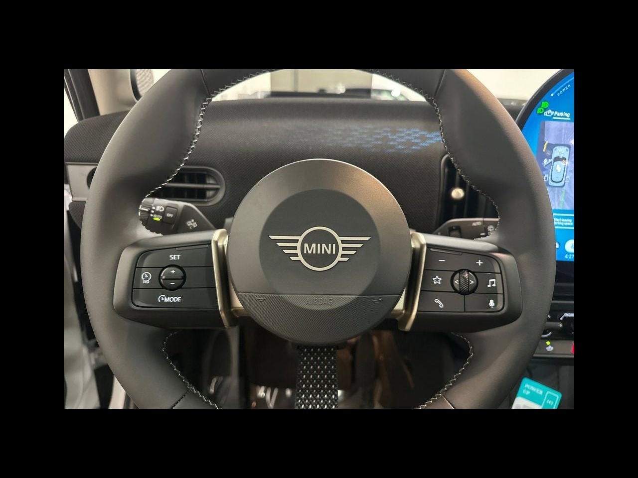 2026 MINI 4 DOOR SIGNATURE PLUS