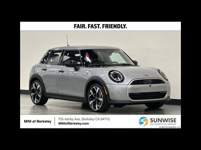 2026 MINI 4 DOOR ICONIC