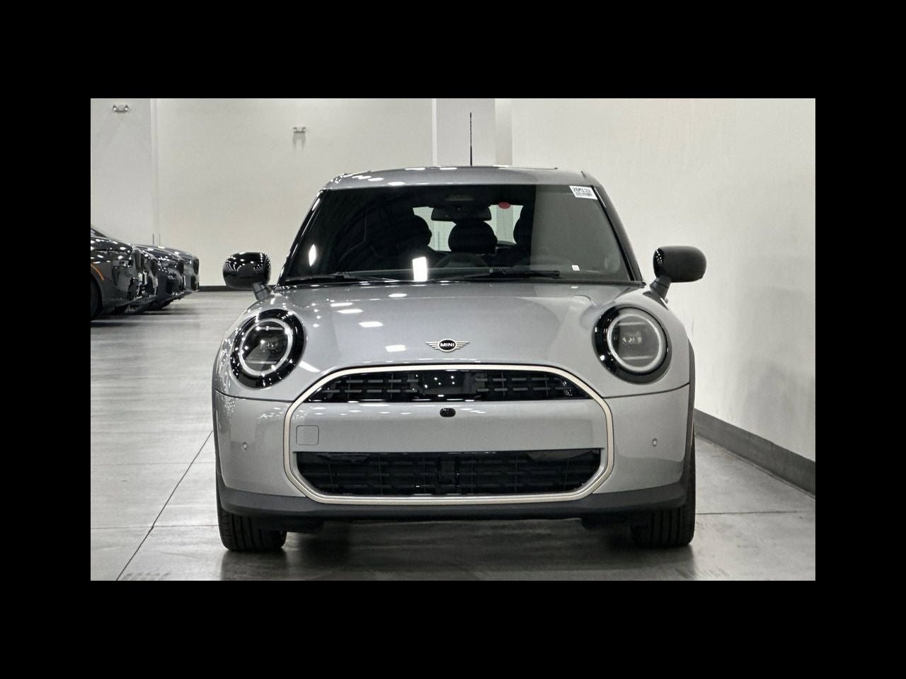 2026 MINI 4 DOOR ICONIC