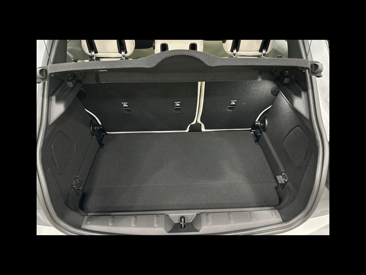 2026 MINI 4 DOOR SIGNATURE PLUS