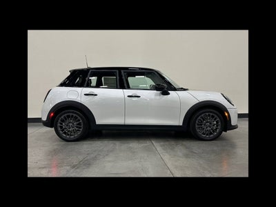 2026 MINI 4 DOOR SIGNATURE PLUS