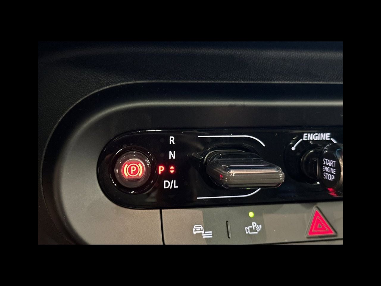 2026 MINI 4 DOOR SIGNATURE PLUS