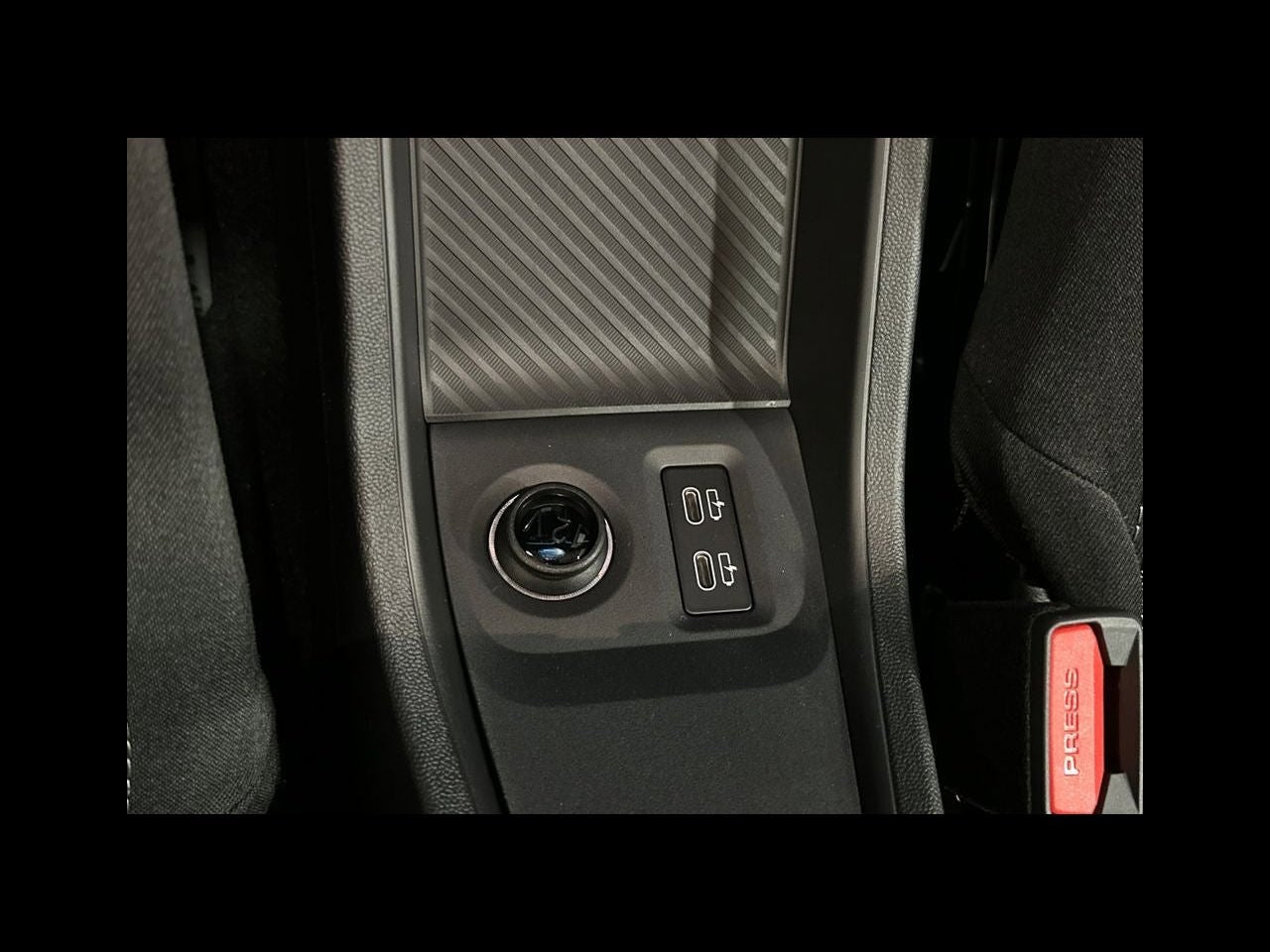 2026 MINI 4 DOOR SIGNATURE PLUS