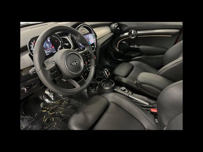 2024 MINI HARDTOP 4 DOOR Signature