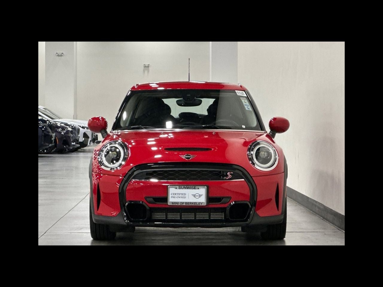 2024 MINI HARDTOP 4 DOOR Signature
