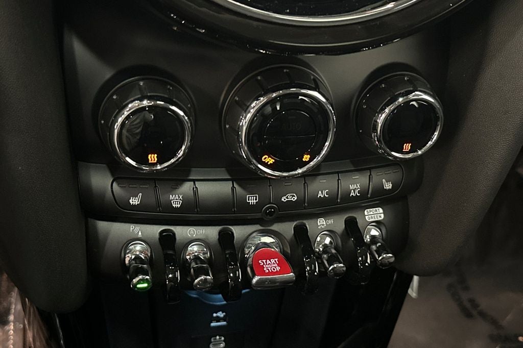 2024 MINI Cooper S Iconic