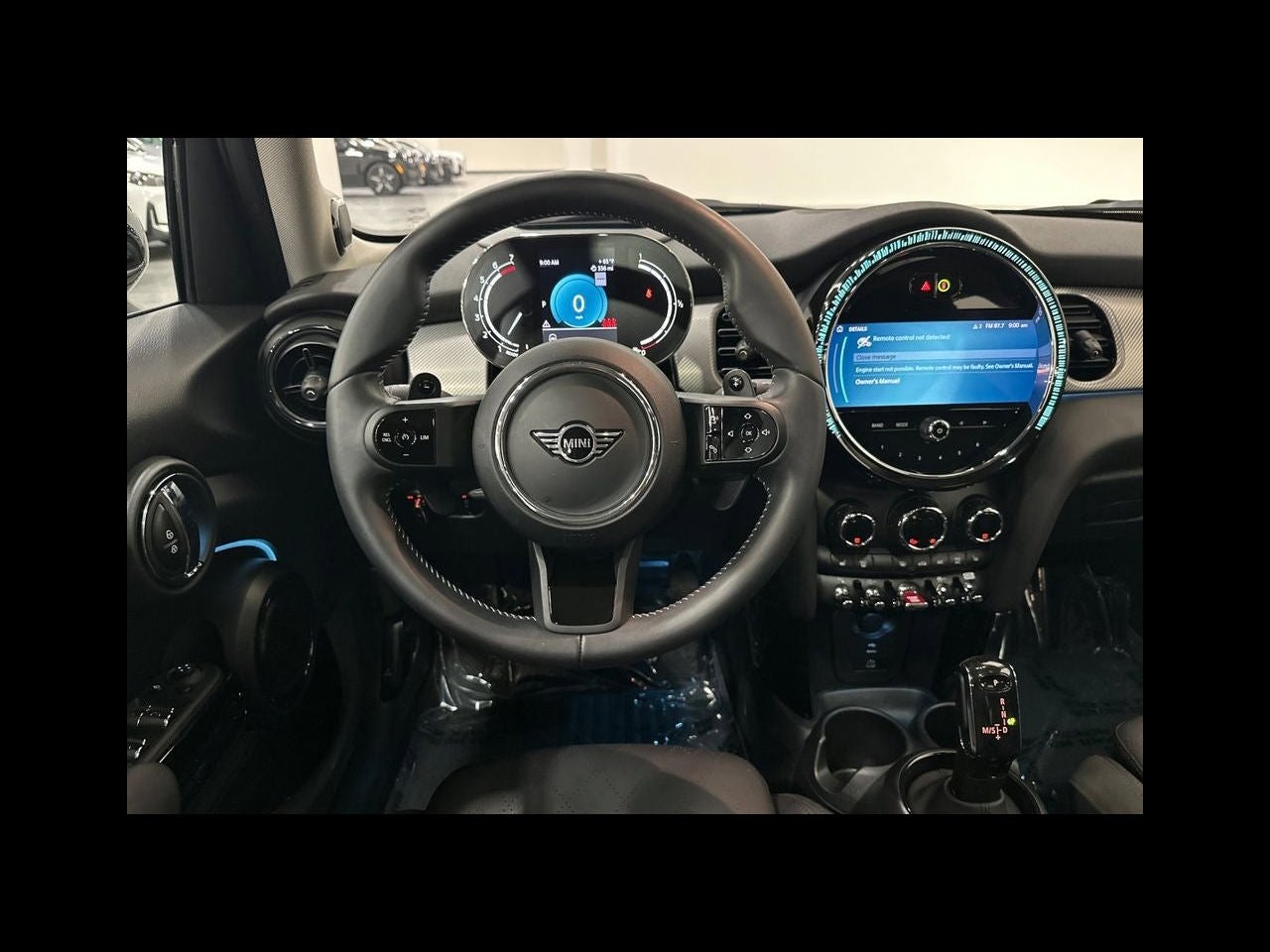 2024 MINI HARDTOP 4 DOOR Iconic