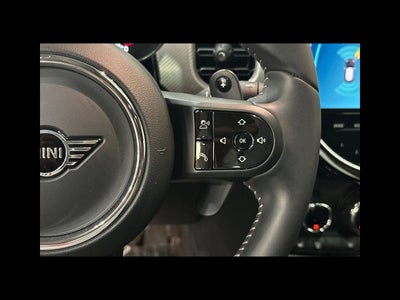 2024 MINI HARDTOP 4 DOOR Iconic