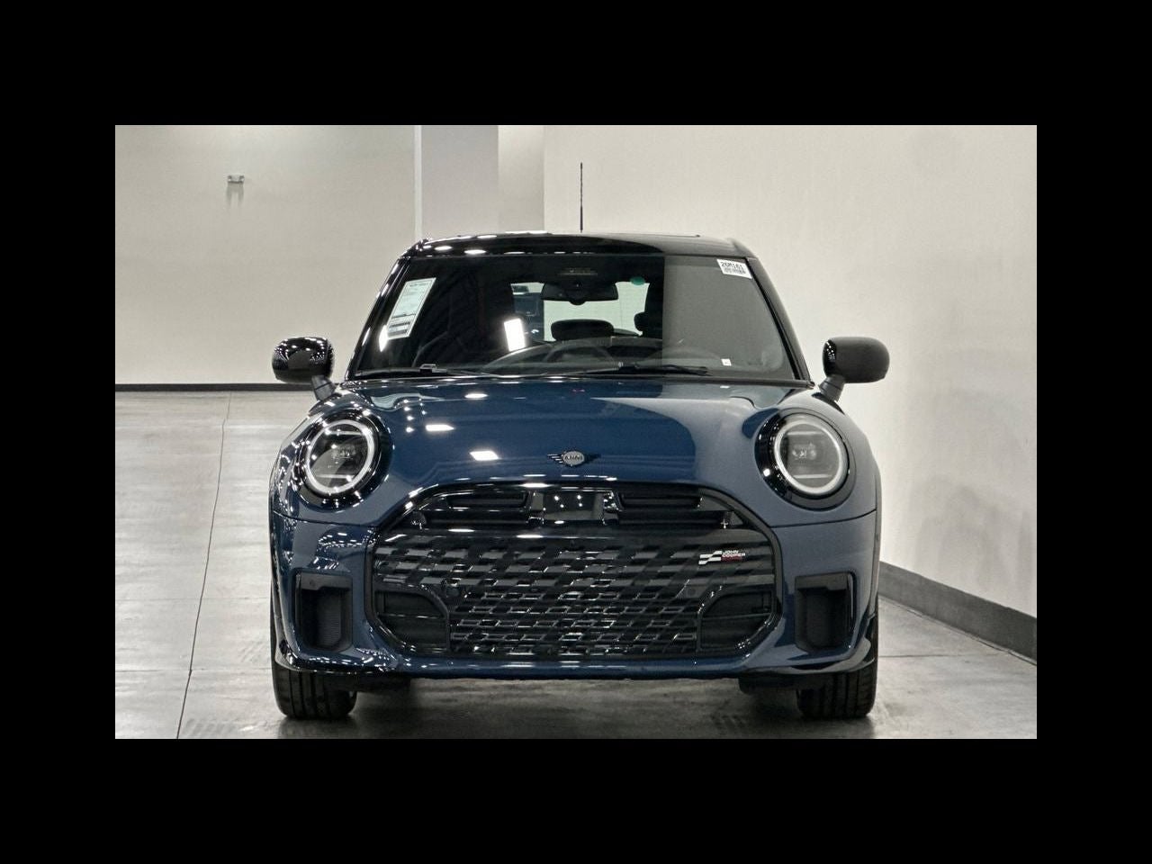 2026 MINI 4 DOOR ICONIC