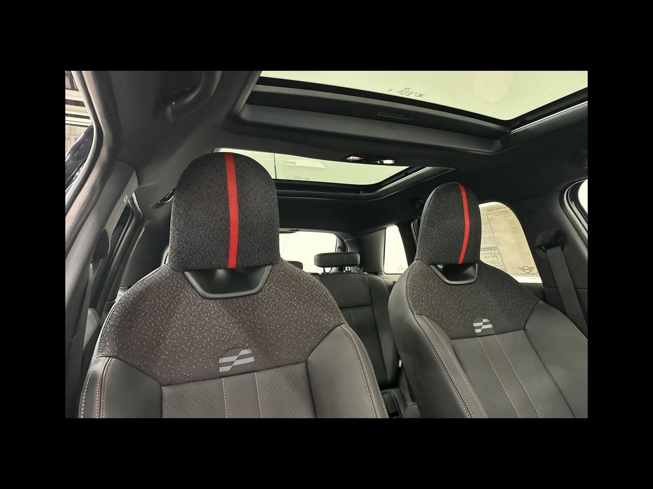 2026 MINI 4 DOOR ICONIC