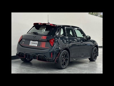 2026 MINI 4 DOOR ICONIC