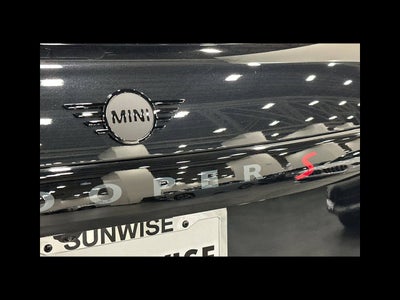2026 MINI 4 DOOR ICONIC