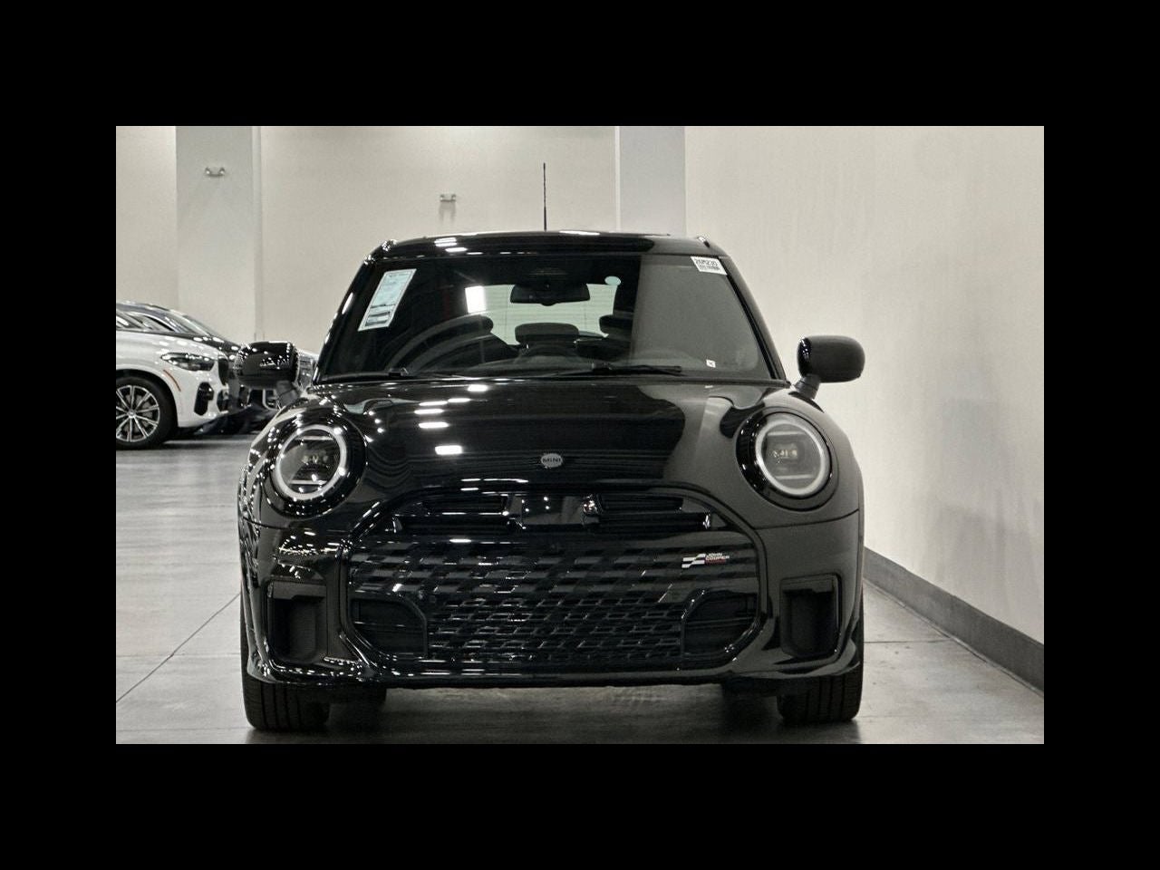 2026 MINI 4 DOOR ICONIC
