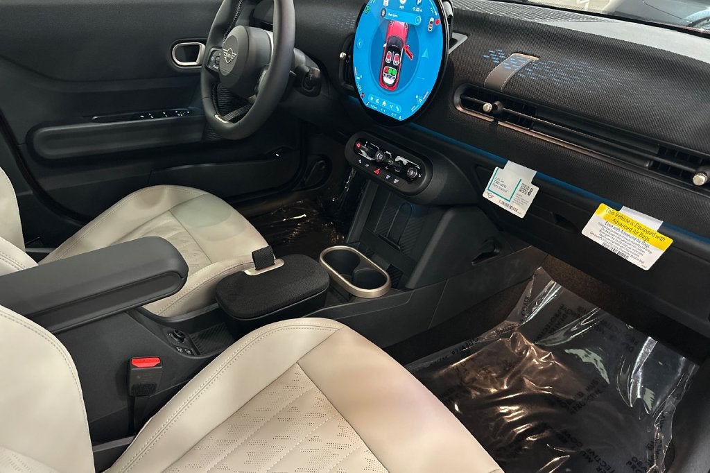 2027 MINI 4 DOOR SIGNATURE PLUS