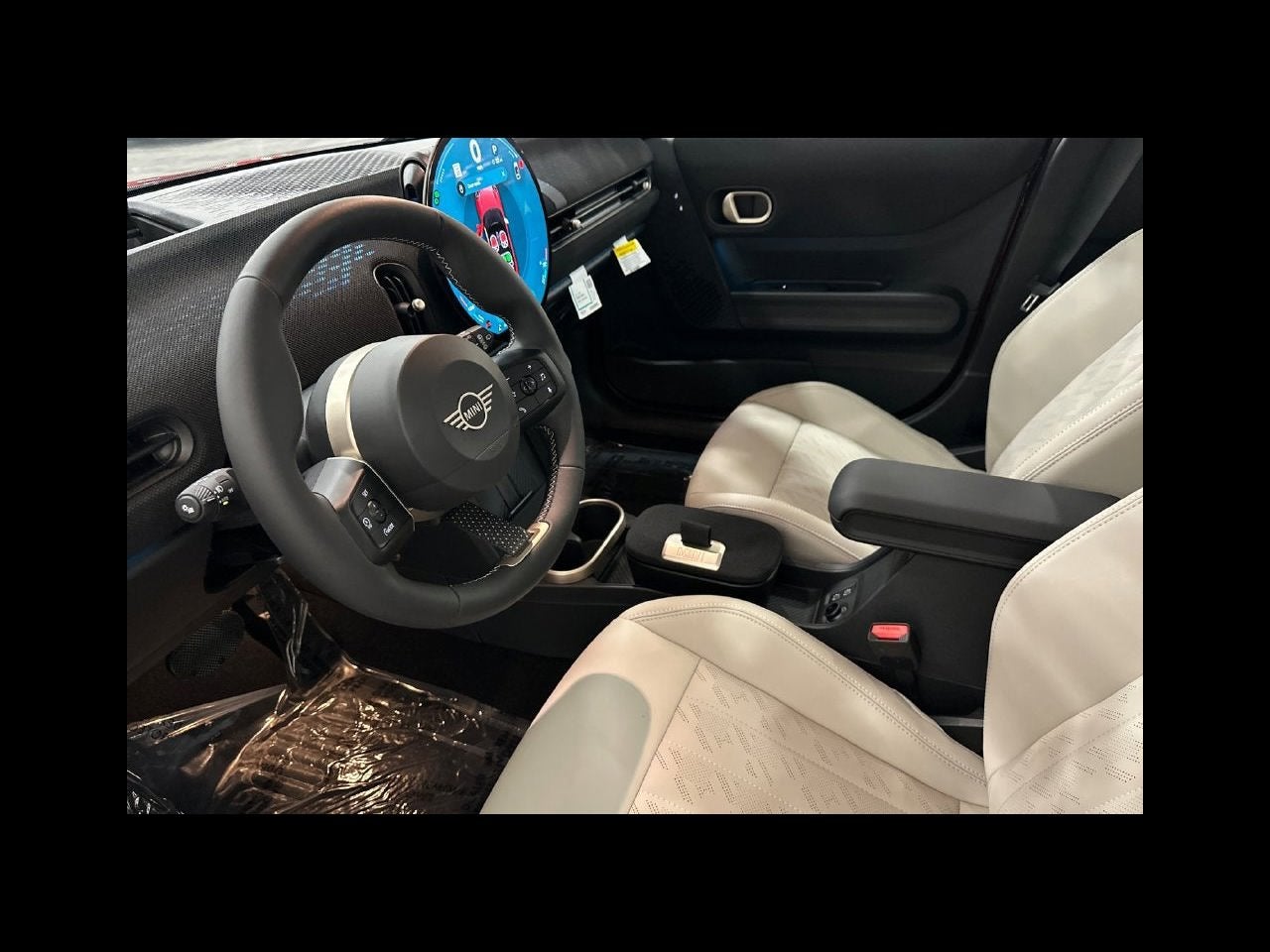 2027 MINI 4 DOOR SIGNATURE PLUS