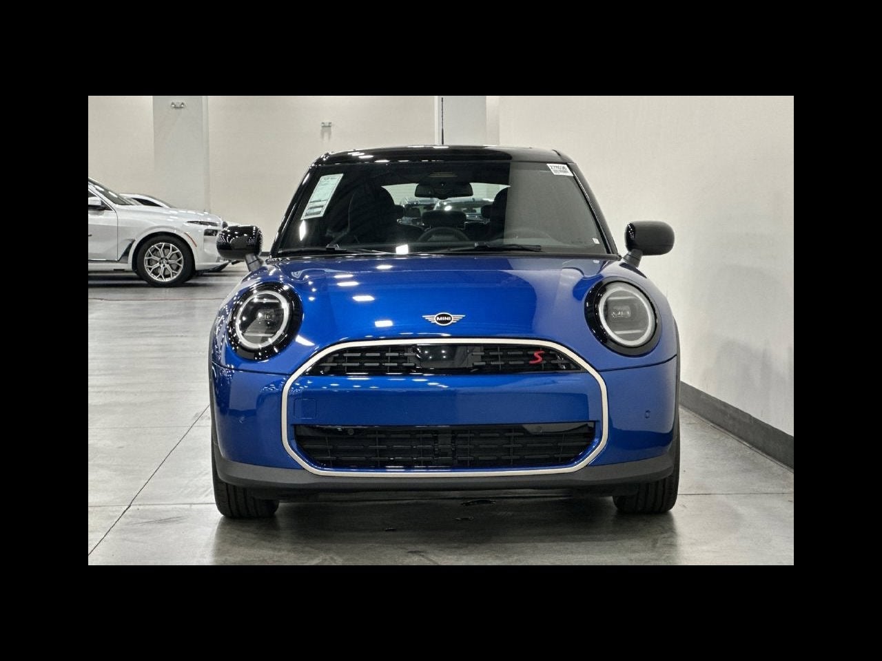 2027 MINI 4 DOOR SIGNATURE PLUS