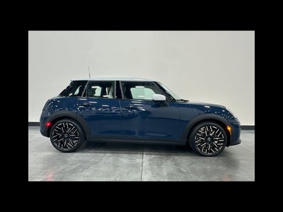 2026 MINI 4 DOOR SIGNATURE PLUS