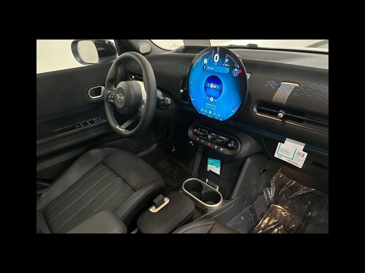 2026 MINI 4 DOOR ICONIC