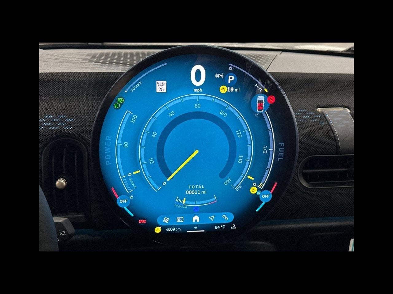 2027 MINI 4 DOOR ICONIC